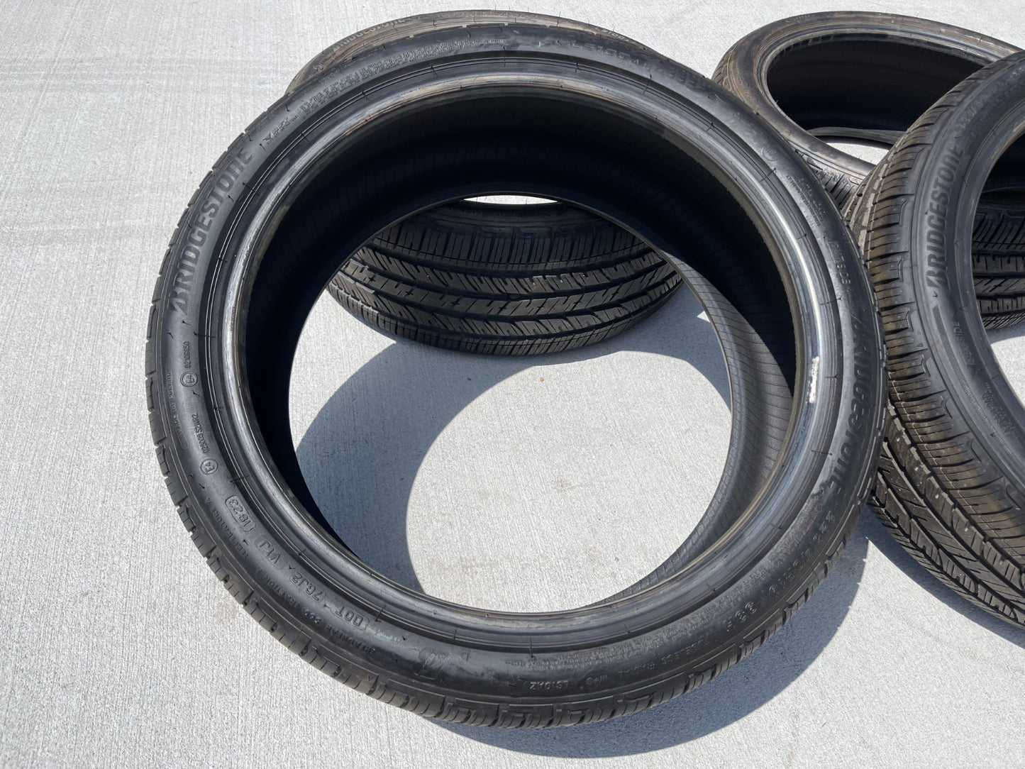 (4) 225/40/19 Bridgestone Turanza LS100A RFT tires 225/40R19 93H