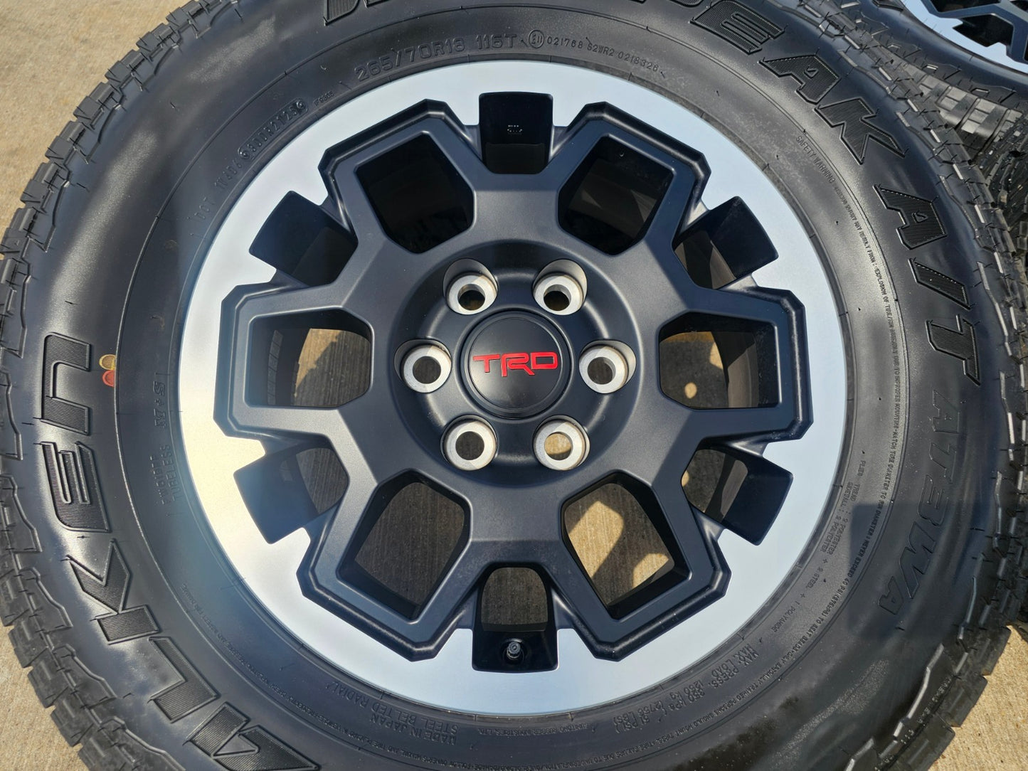 18" Toyota Tacoma 4Runner TRD OEM wheels rims 94199 A/T NEW 2025 2026