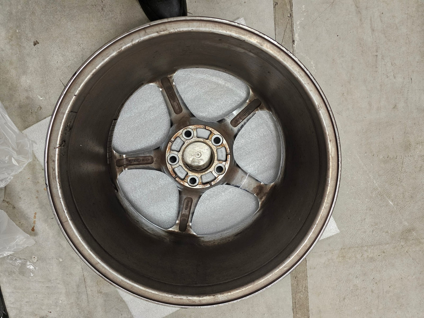 18" 18x9.5 Chevy Corvette OEM chrome rim wheel 5105 5104 2003 2004 2005 REAR