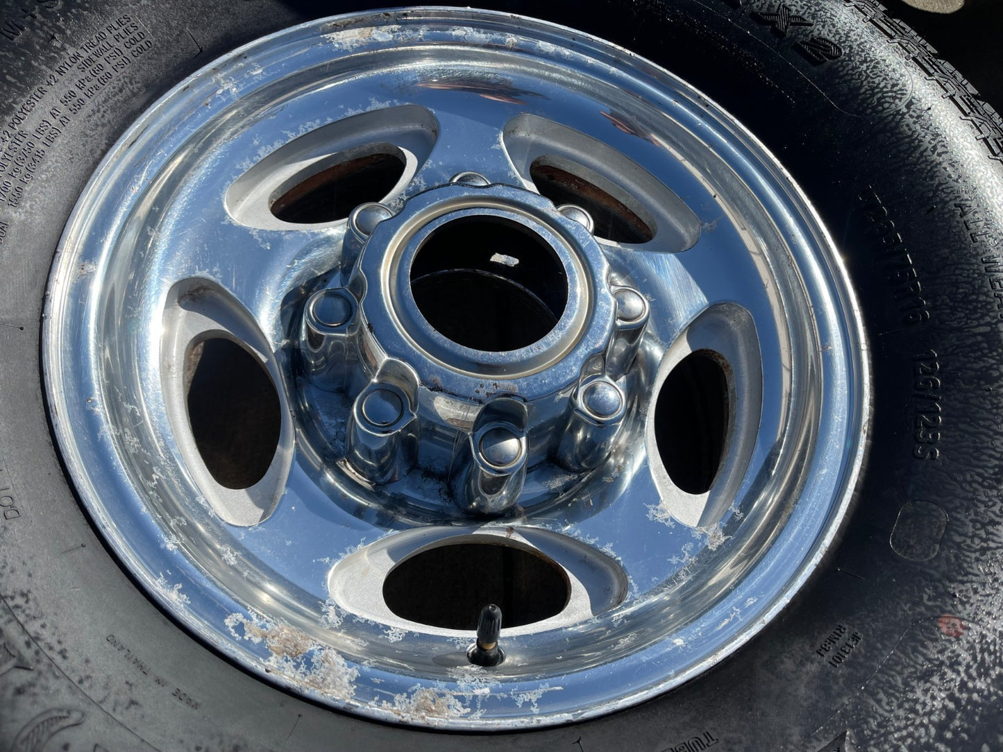 16" Ford F-250 F-350 Excursion OEM 3408 polished wheels rims tires