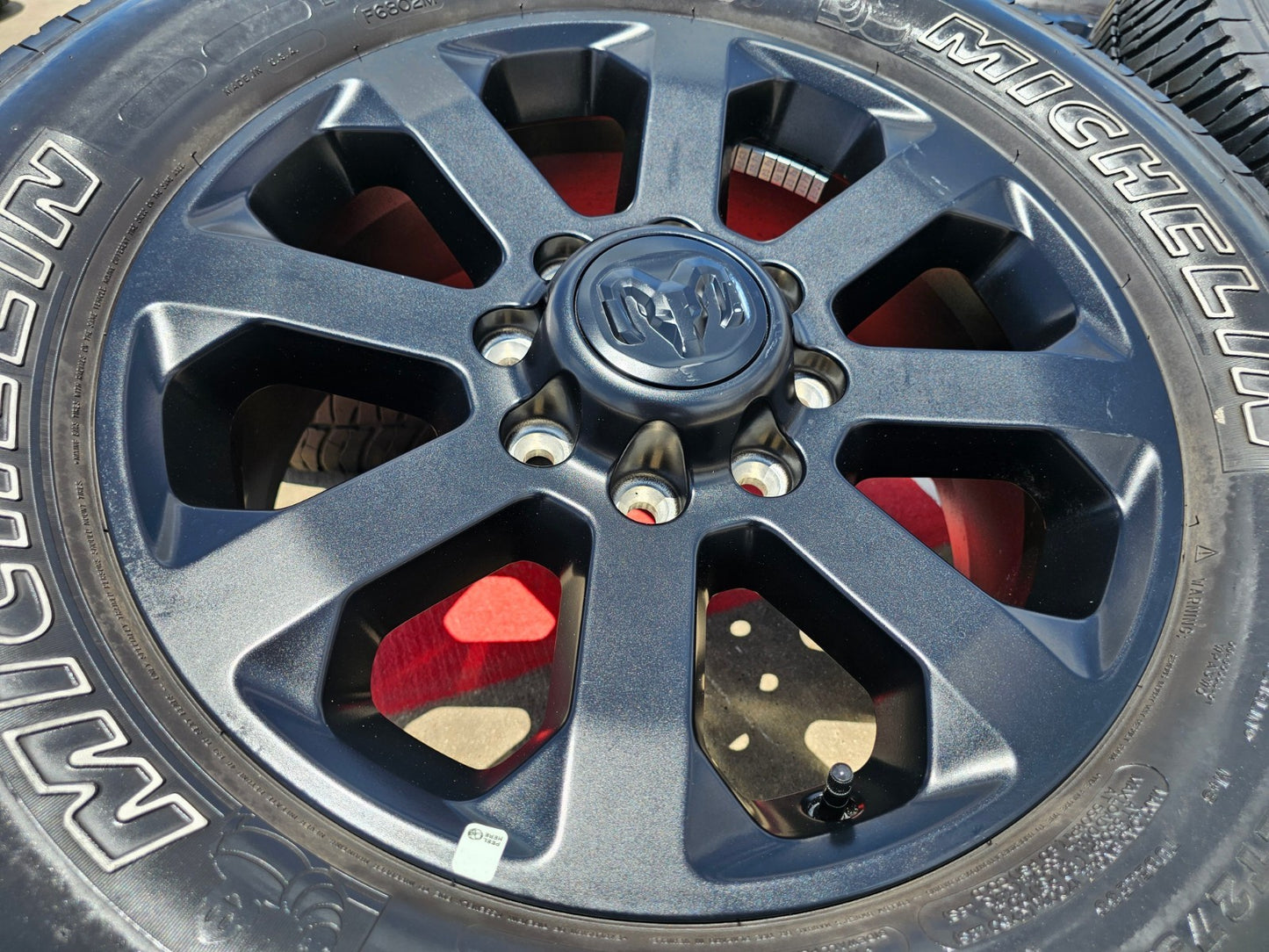 20" Dodge Ram 2500 3500 LARAMIE OEM 2700 wheels rims SET tires MICHELIN