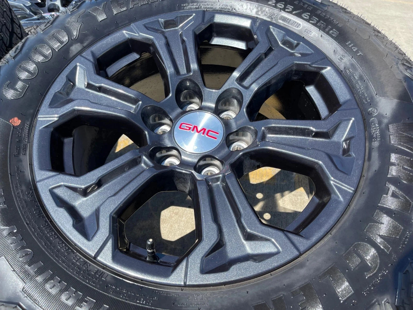18" GMC Sierra Canyon Chevy Tahoe Colorado OEM 5910 wheels rims 2024 2025 NEW