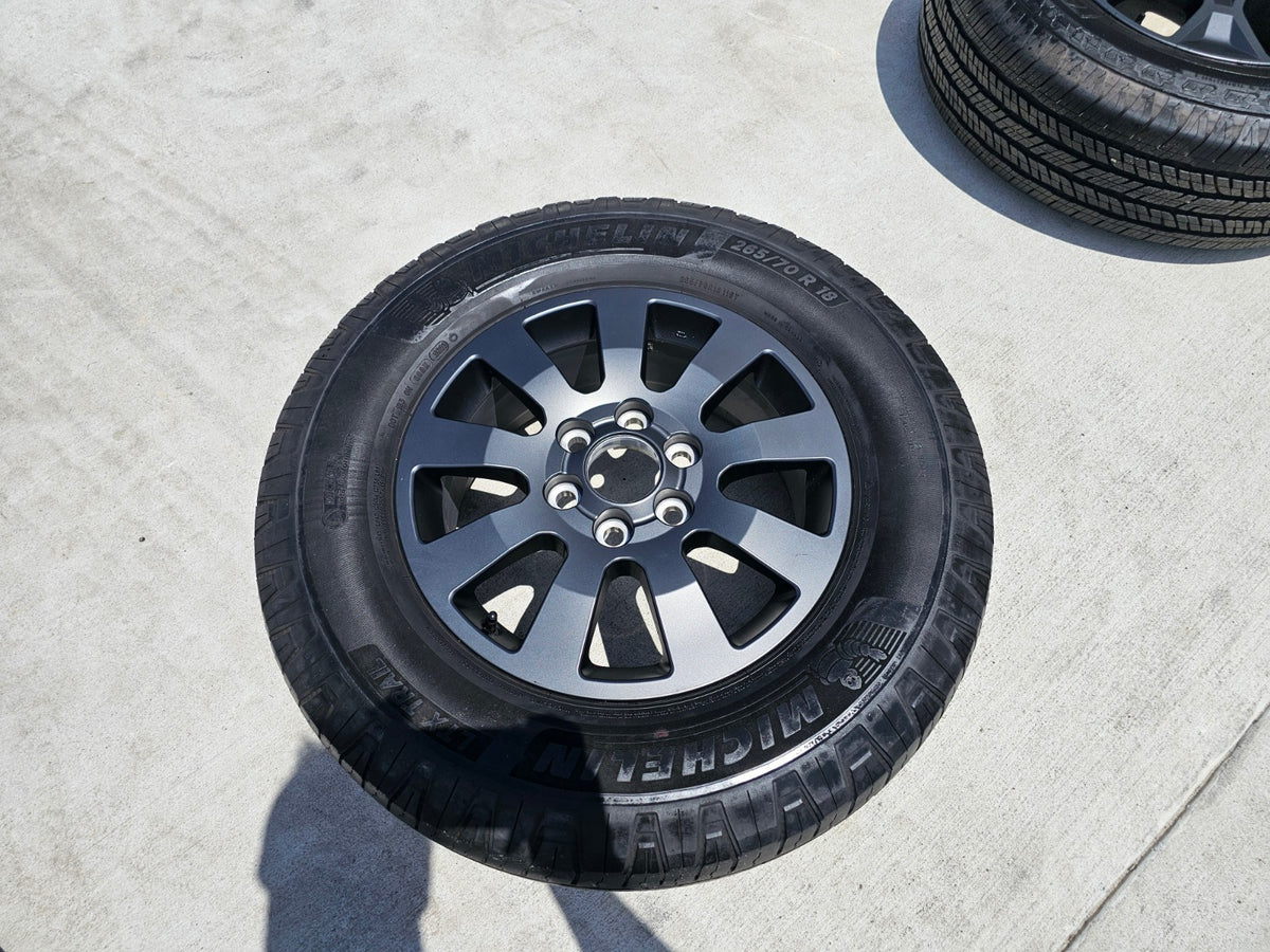 18" Toyota Land Cruiser OEM wheel rim 95952 75304 Tundra Sequoia MICHELIN