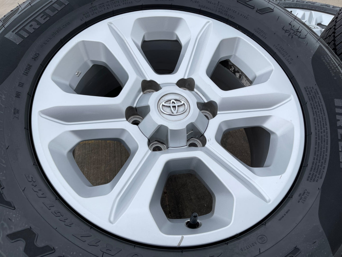 17" 4Runner Toyota Tacoma OEM wheels rims 75153 FJ PIRELLI A/TR NEW
