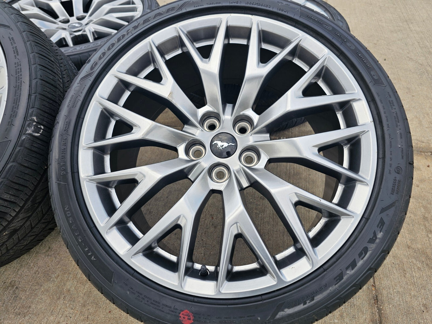 20" Ford Mustang GT OEM wheels rims 2020 2021 2022 2023 2024 2025