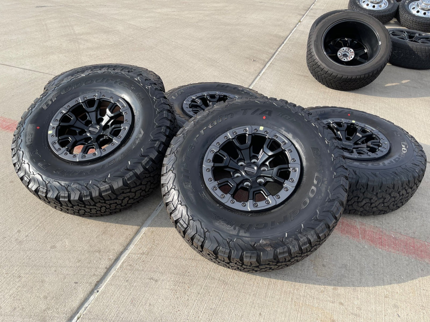 17" Ford F-150 Raptor Bronco R OEM BEADLOCK 51222 rims wheels 2025 2026 NEW 37"