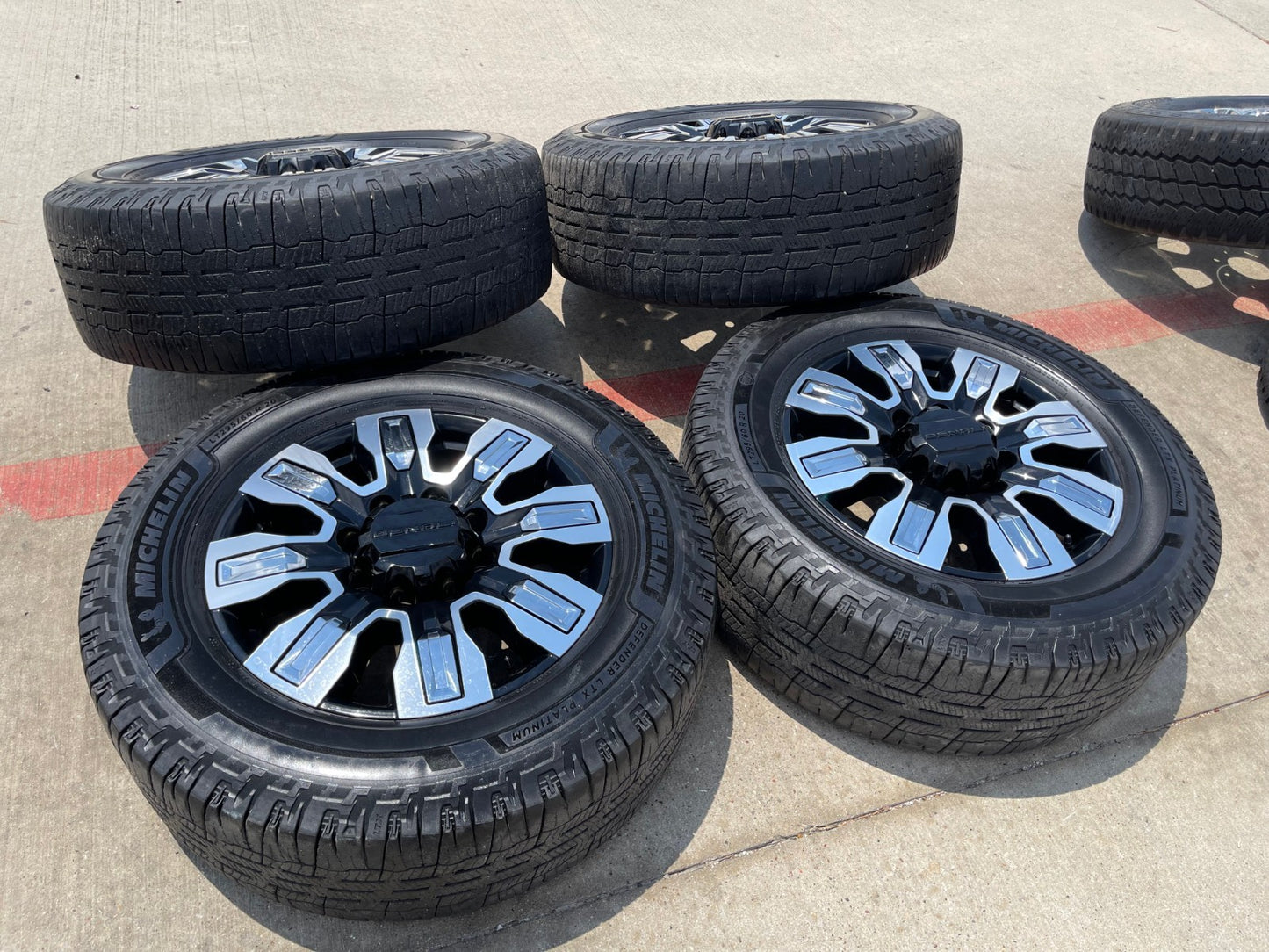 20" GMC Sierra 2500 3500 OEM wheels rims 5958 14138 tires MICHELIN DEFENDER