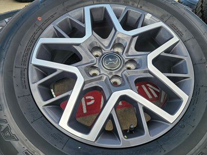 18" Jeep Wrangler Grand Cherokee Gladiator OEM 9331 wheels rims DUELER A/T NEW