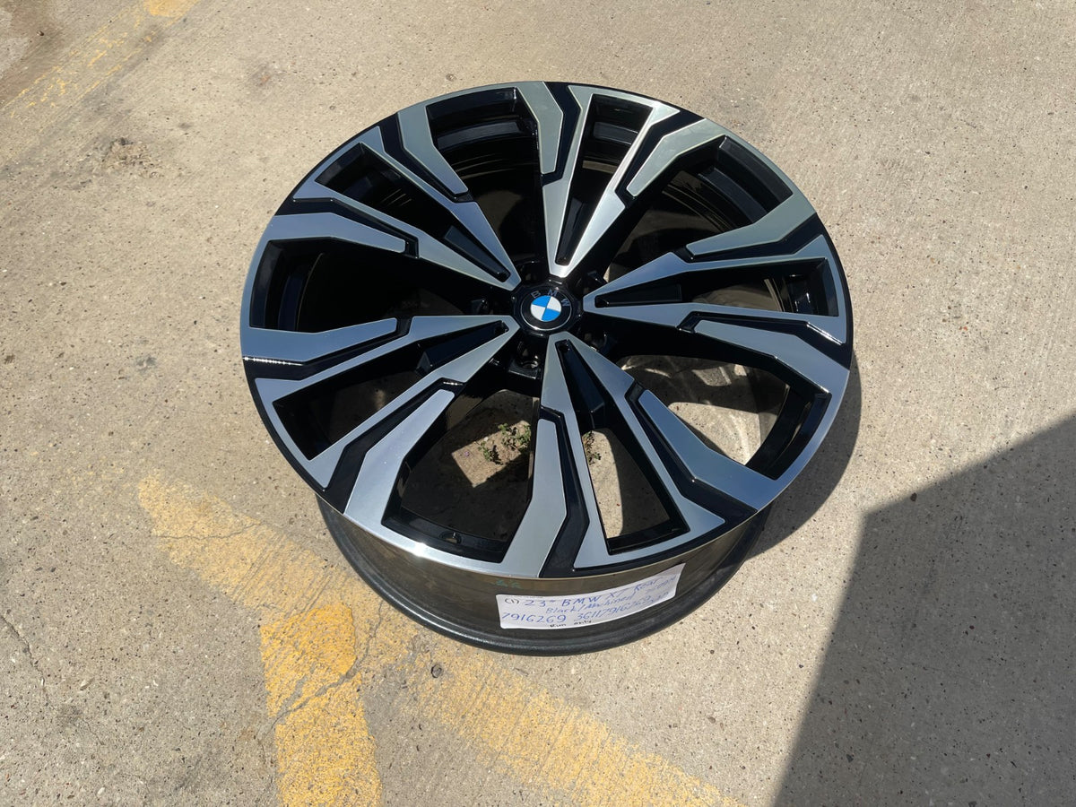 23" 23x10.5 BMW X7M X5 X6 X7 OEM Series 86674 REAR wheel rim 2023 2024 2025 2026
