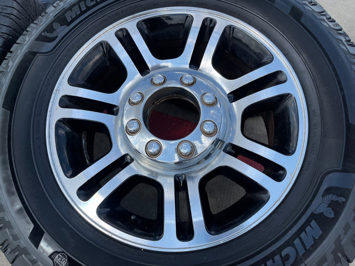 20" Ford F-250 F-350 OEM 3951 3845 LARIAT rims wheels tires MICHELIN DEFENDER