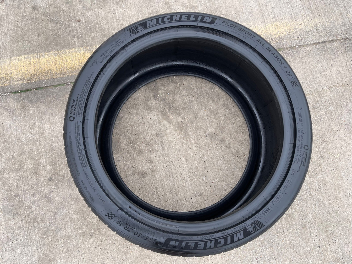 (1) 285/30/19 Michelin Pilot Sport All Season A/S 4 ZP tire 285/30R19 94Y NEW