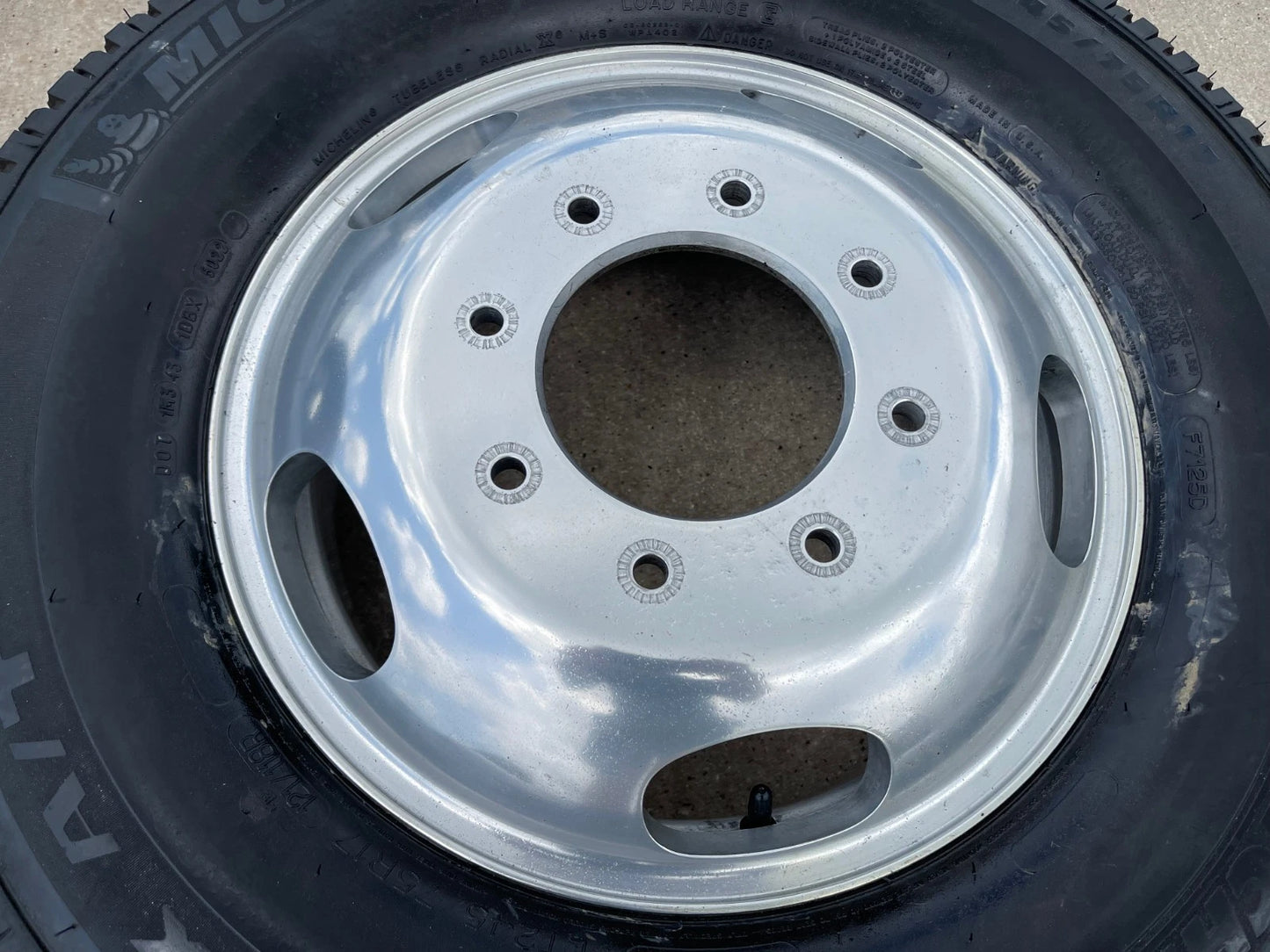 17" Ford F-350 Dually SPARE rim wheel OEM FRONT 3618 tire MICHELIN