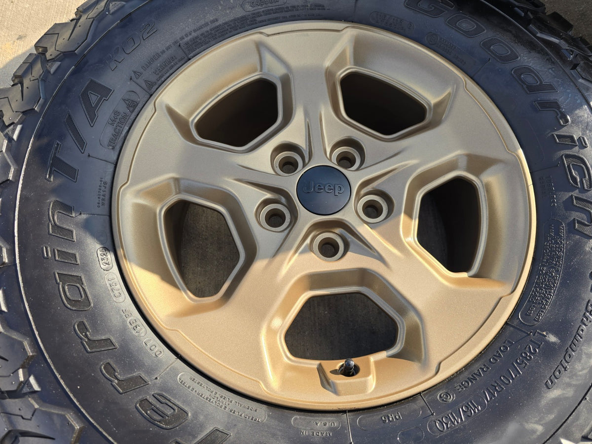 17" Jeep Gladiator RUBICON OEM wheels rims BRONZE Wrangler 9236 SET BFG A/T 33"