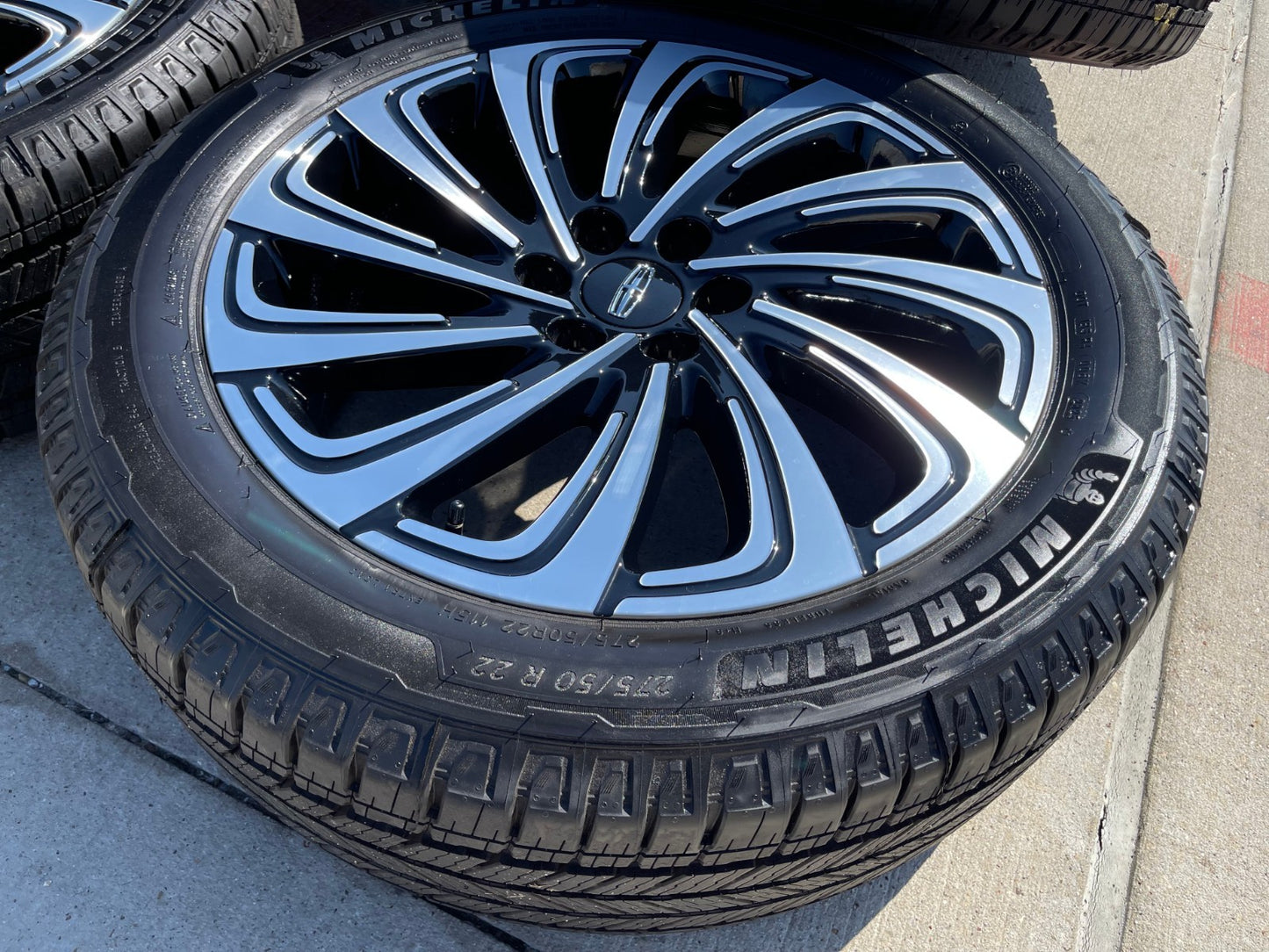 22" Lincoln Navigator OEM 10666 rims wheels BLACK LABEL 2025 2026 MICHELIN NEW