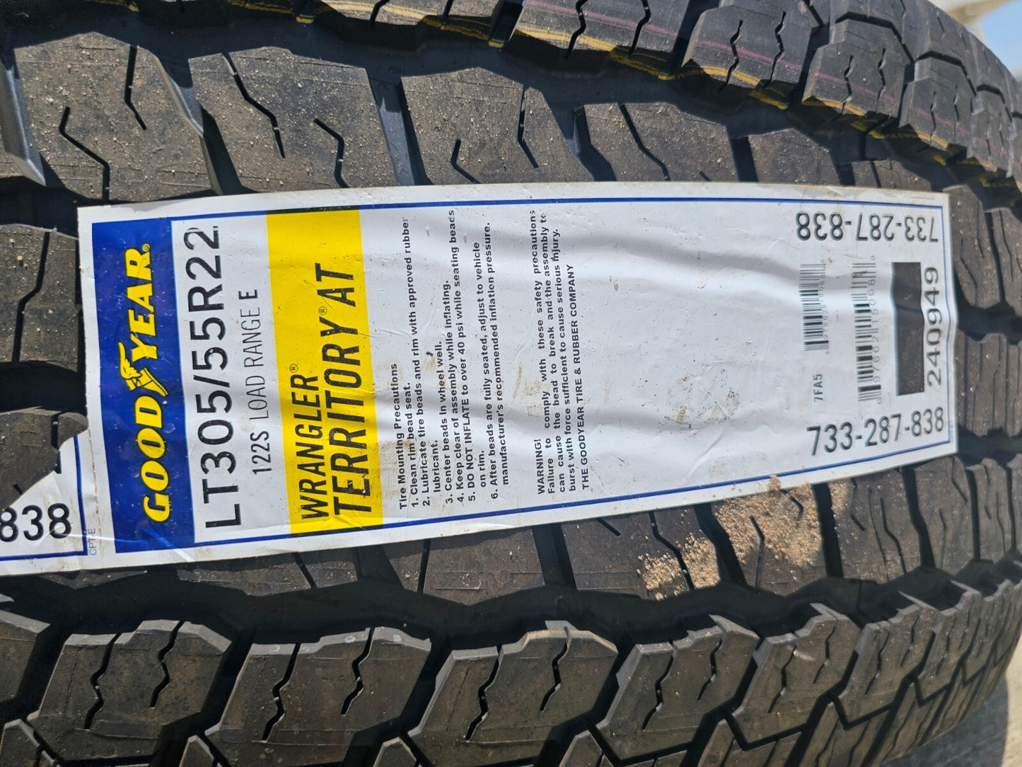 22" Chevy Silverado GMC Sierra 2500 OEM wheels rims A/T tires 2024 2025 2026 NEW