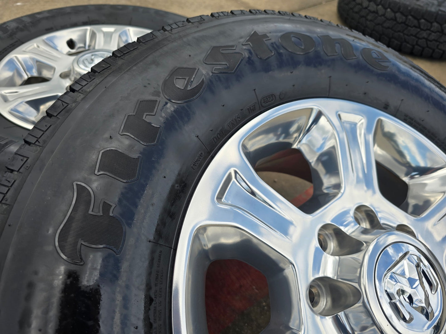 18" Ram 2500 3500 Laramie Power Wagon OEM wheels rims 2692 FIRESTONE H/T