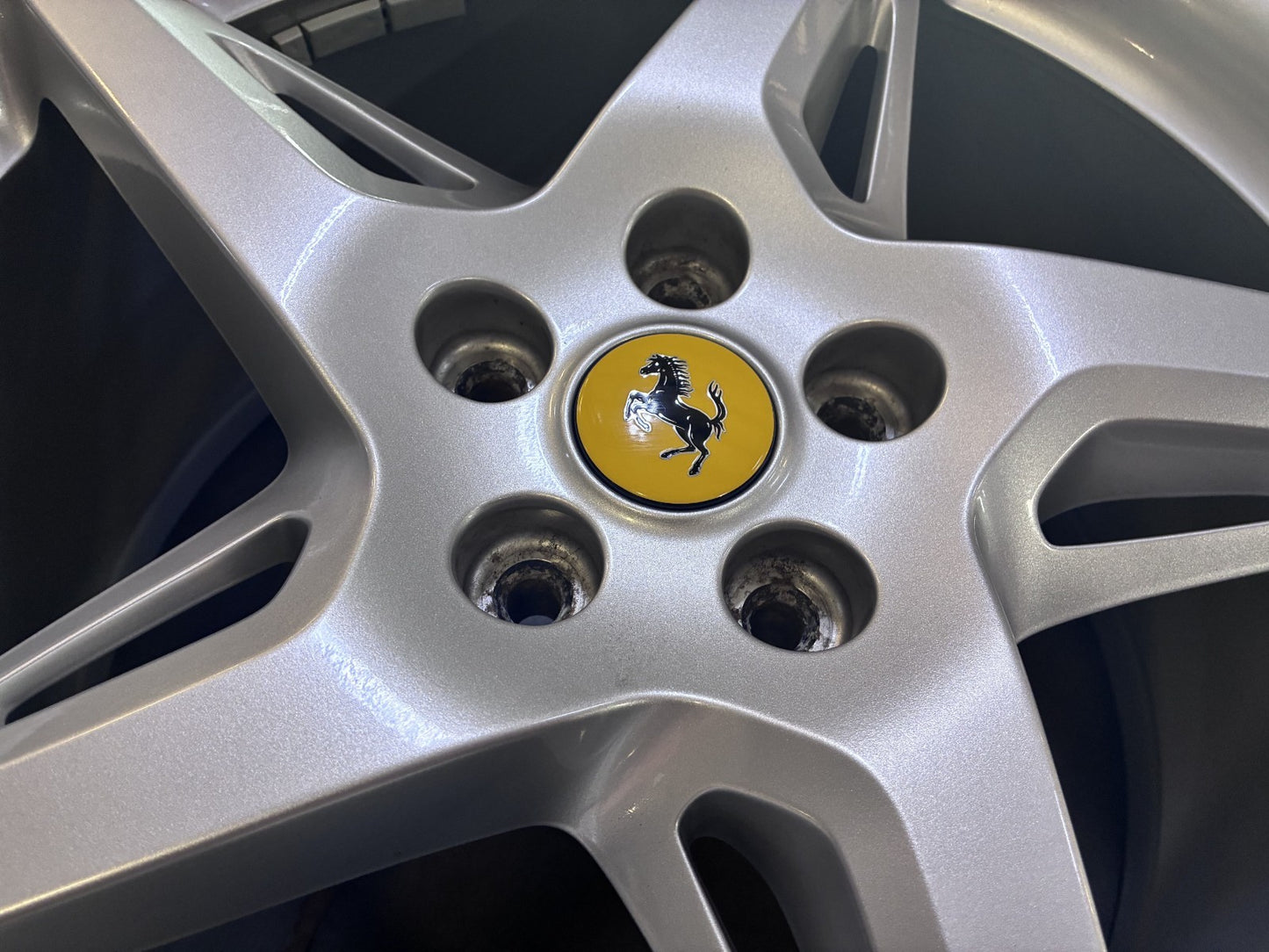 20" Ferrari 458 Italia 488 OEM 262892 262893 wheels rims SET FORGED MICHELIN