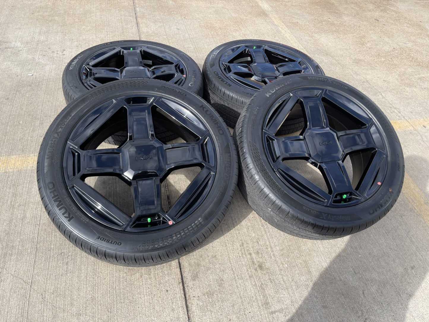 21" Kia Telluride Prestige OEM wheels rims Sorento Sedona 2025 2026 2027 NEW