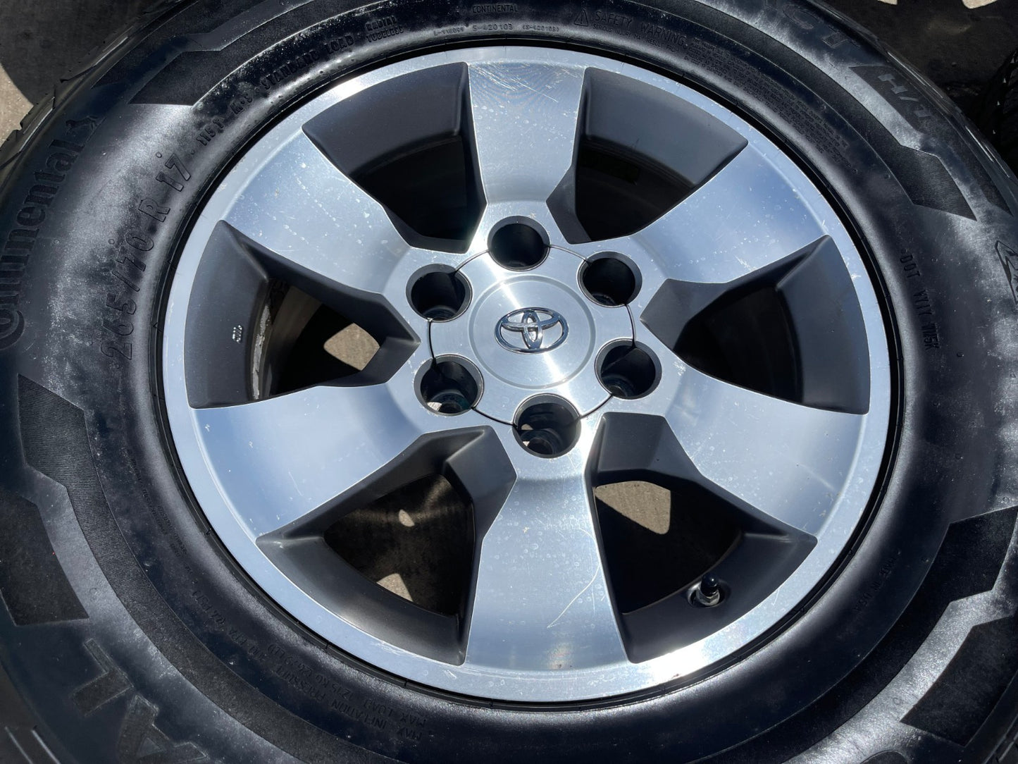 17" Toyota Tacoma 4Runner OEM 69562 wheels rims tires DISCOUNTED