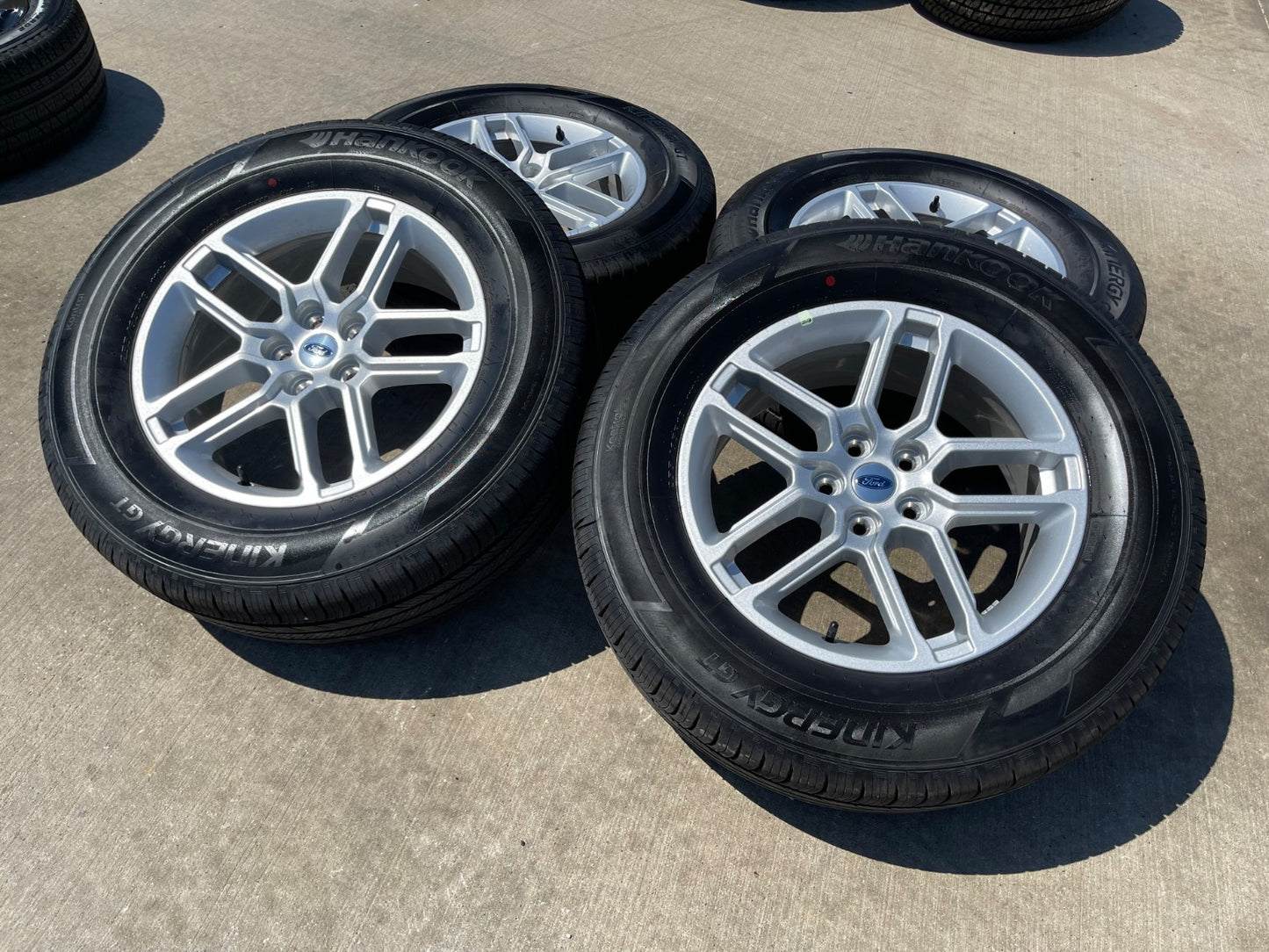 18" Ford Explorer Limited OEM 94024 rims wheels Lincoln Aviator HANKOOK NEW