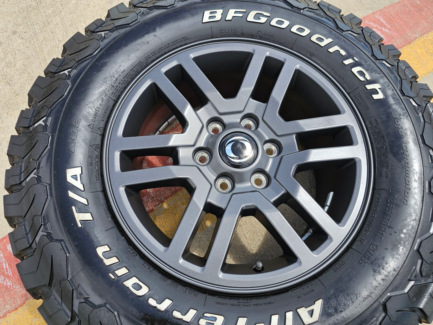 (1) 17" INEOS Grenadier OEM 8775 wheel rim 2023 2024 2025 2026 BFG KO2 A/T NEW