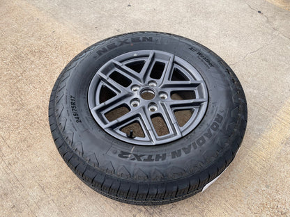 17" Jeep Wrangler Rubicon Sport S OEM wheel rim 51649 Gladiator NEXEN NEW