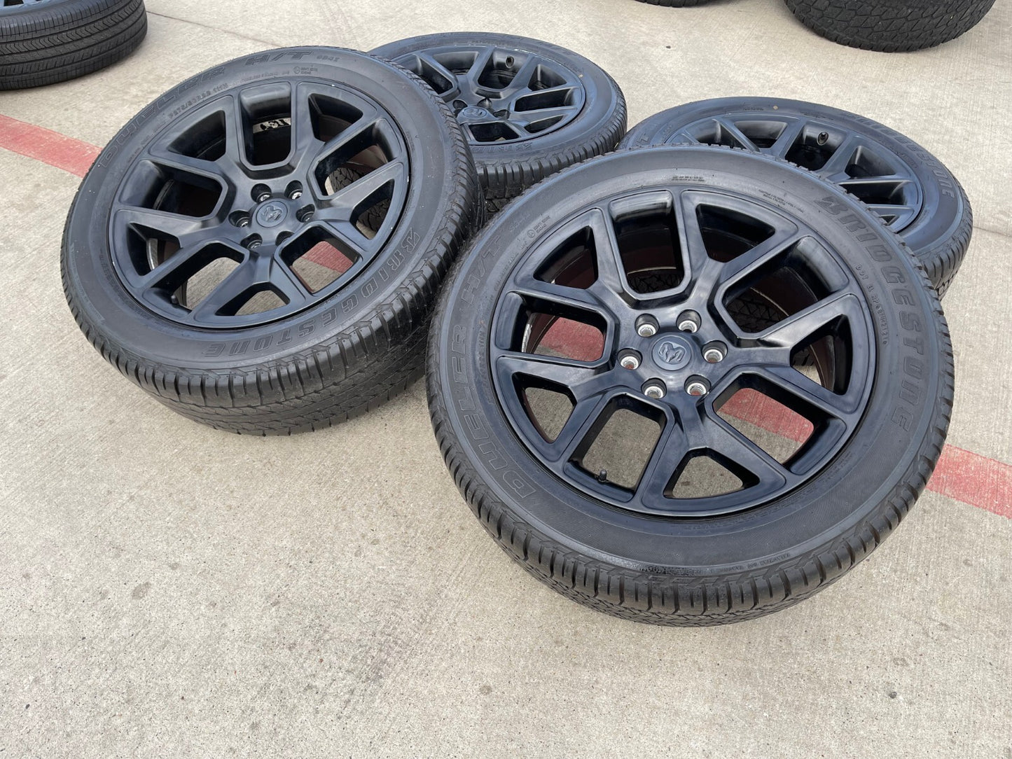 22" Dodge Ram 1500 OEM LIMITED Laramie wheels rims black 2725 2684 BRIDGESTONE