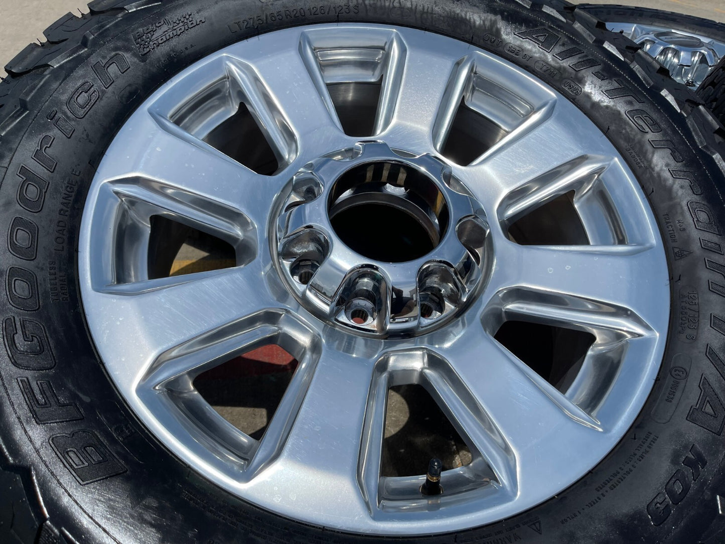 20" Ford F-250 F-350 Platinum OEM rims wheels 10103 tires BFG KO3 A/T