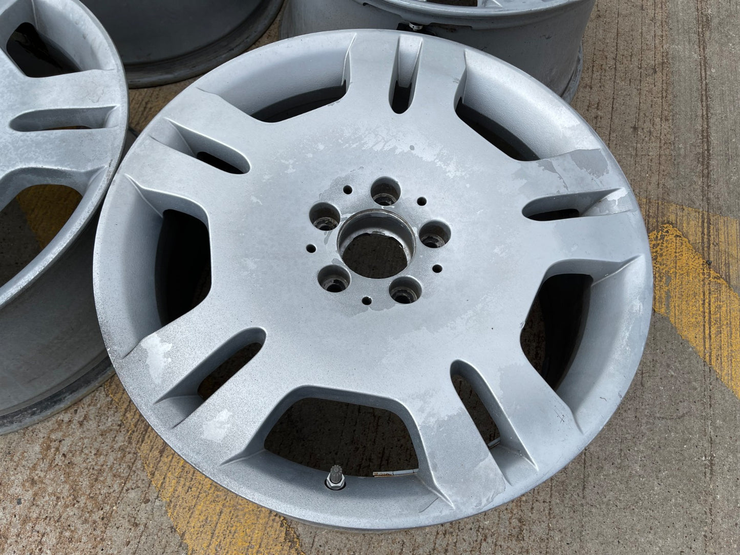 18" 18x8.5 + 18x9.5 Mercedes S550 S600 OEM staggered 65470 65471 wheels rims