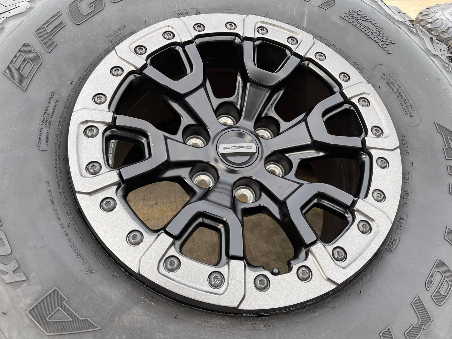 17" Ford F-150 Raptor Bronco R OEM BEADLOCK 51222 rims wheels 2025 2026 NEW 37"
