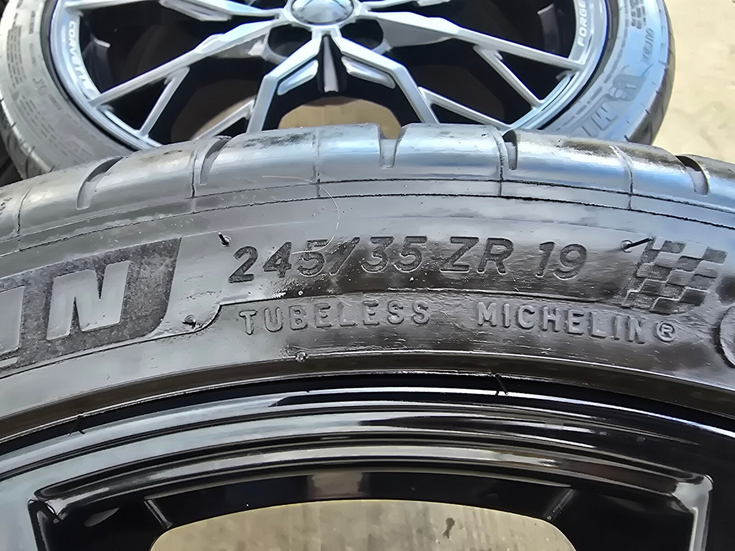 19" + 20" Chevy Corvette Z06 C8 OEM wheels rims 8057 8058 FORGED