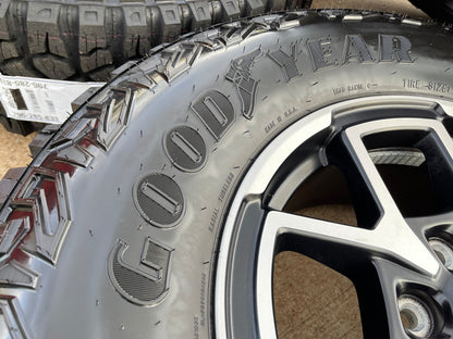17" Jeep Wrangler Rubicon OEM 95730 9327 wheels rims Gladiator GOODYEAR 33" NEW
