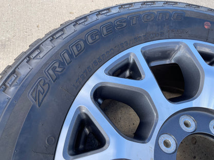 (1) 20" Ford F-250 F-350 OEM Lariat wheel rim 10292 tire BRIDGESTONE spare