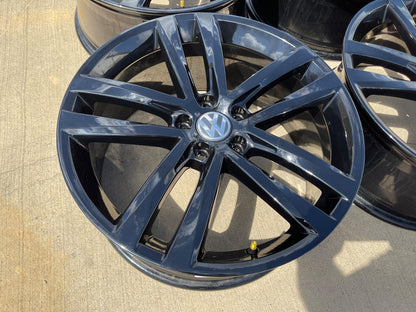 19" VW Atlas Tiguan Passat Golf GTI Jetta OEM 70002 Salvador black wheels rims
