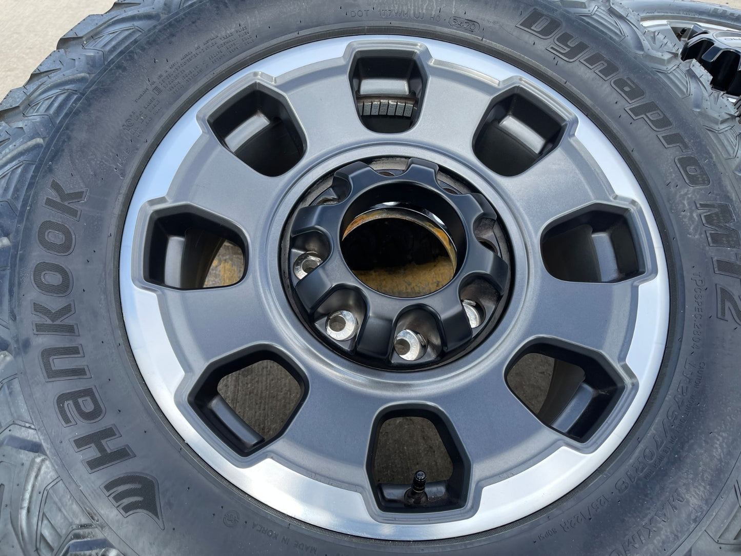 18" Ford F-250 F-350 OEM TREMOR rims wheels 10482 HANKOOK DYNAPRO M/T2