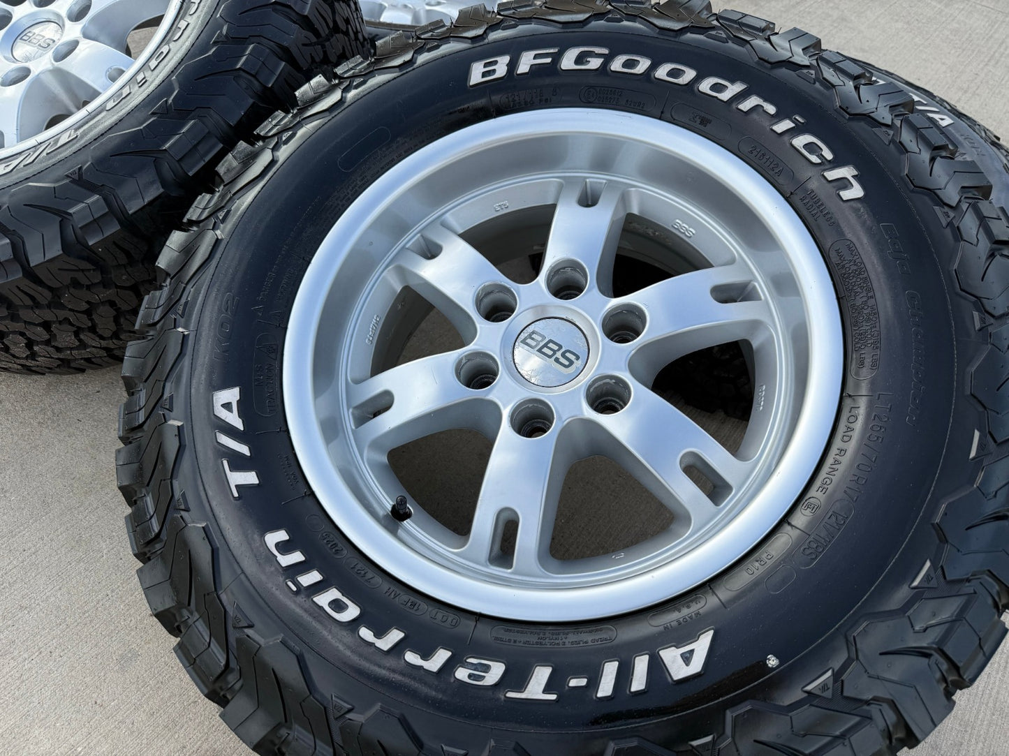 17" Toyota FJ Cruiser BBS TRD PRO 4Runner Tacoma OEM wheels rims BFG KO2 A/T NEW