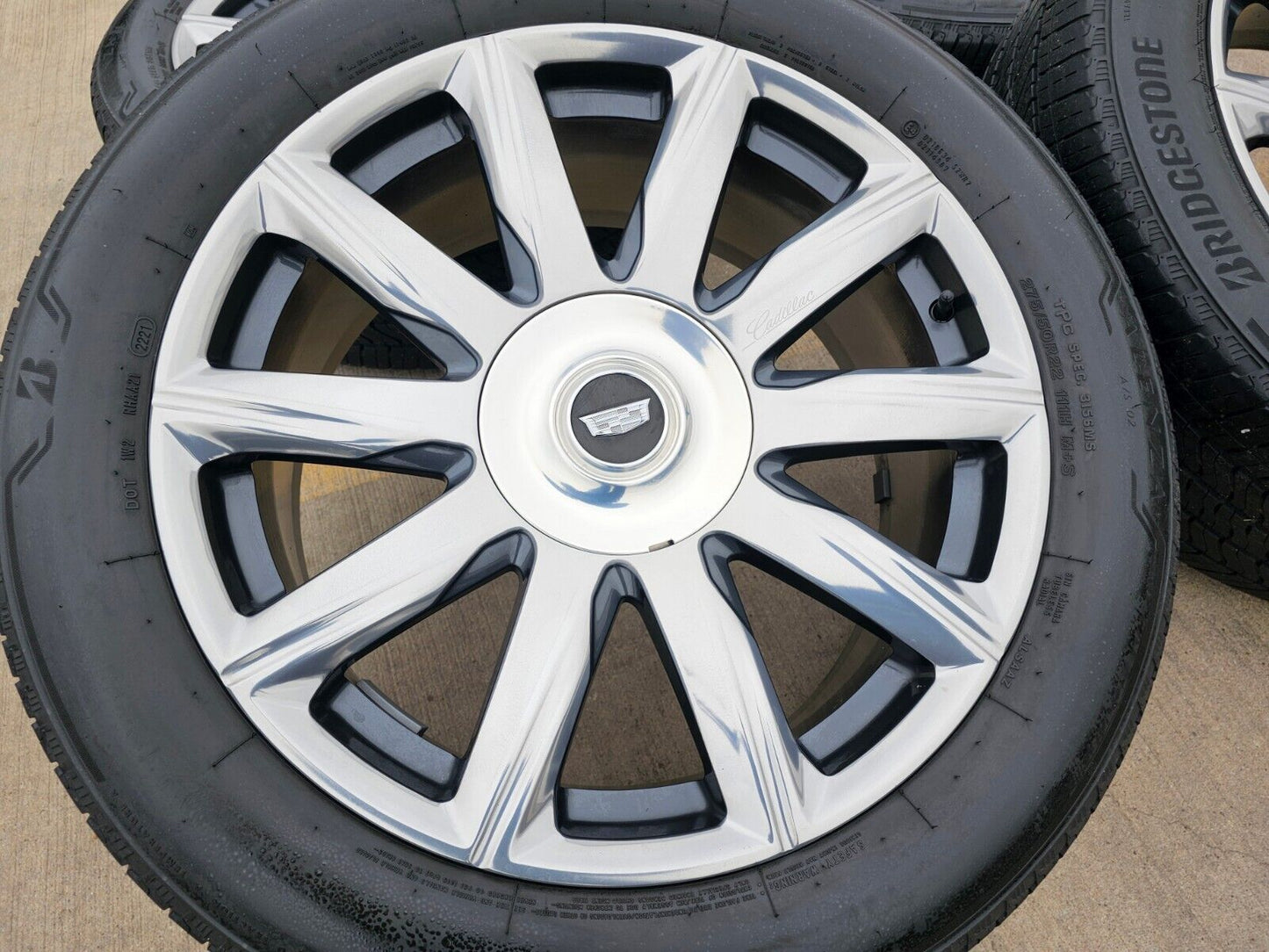 22" Cadillac Escalade Platinum OEM ORIGINAL 95078 wheels rims 2023 2024 2025