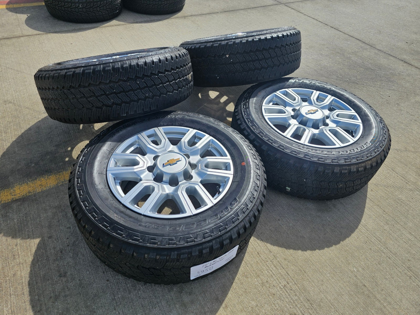 20" GMC Sierra AT4 2500 3500 OEM wheels rims 5950 Silverado BRIDGESTONE DUELER