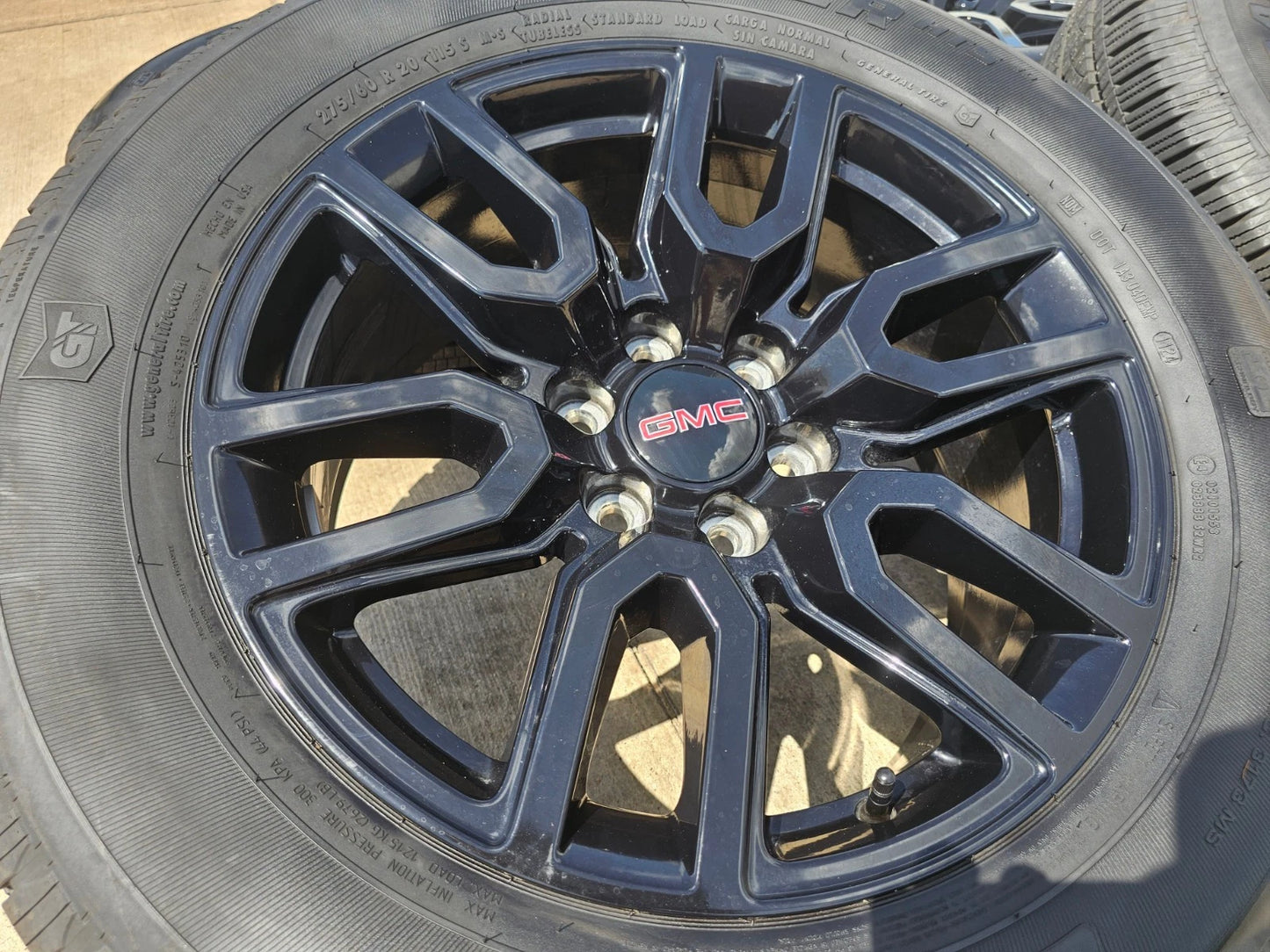 20" GMC Sierra Yukon Chevy OEM black 5914 5918 wheels rims 2023 2024 2025 2026