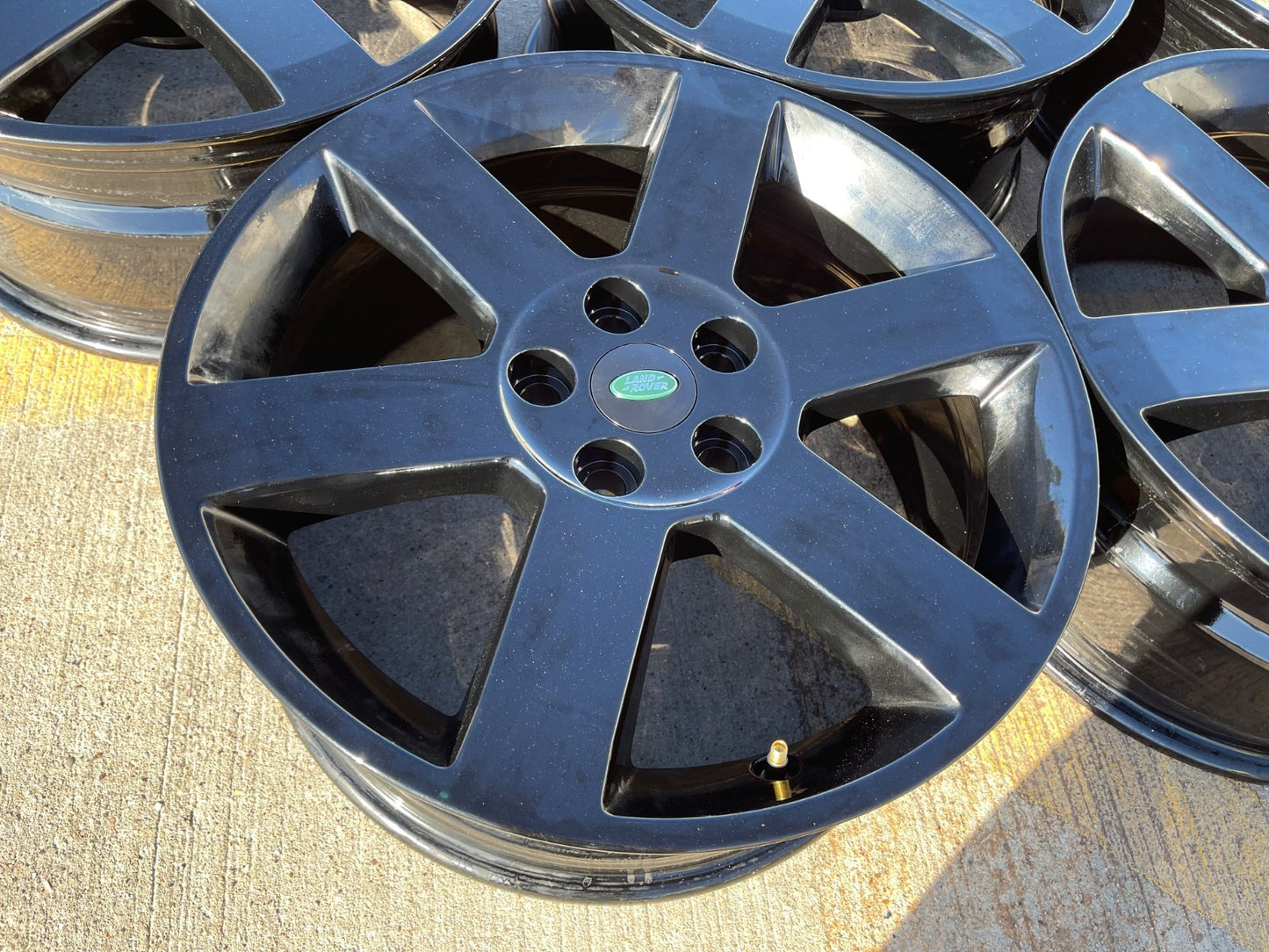 19" Land Rover DEFENDER Range Rover OEM 72348 wheels rims NEW