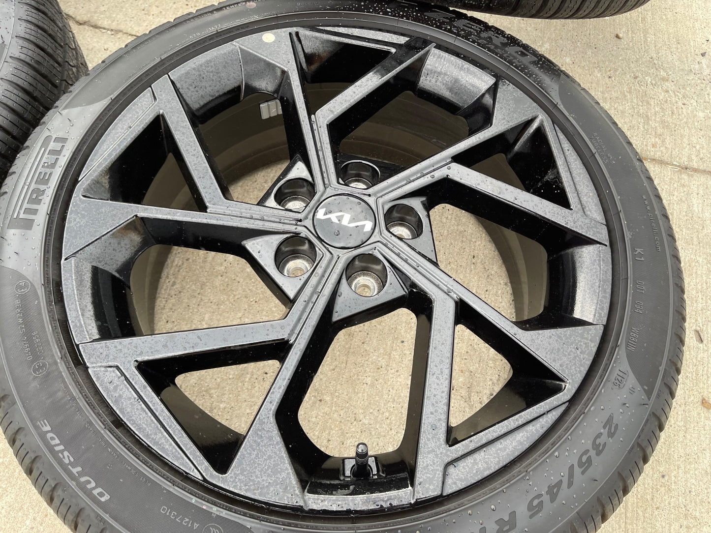 18" Kia K4 K5 OEM wheels rims 74873 Sonata Stinger Forte SET 2025 2026 2027 NEW