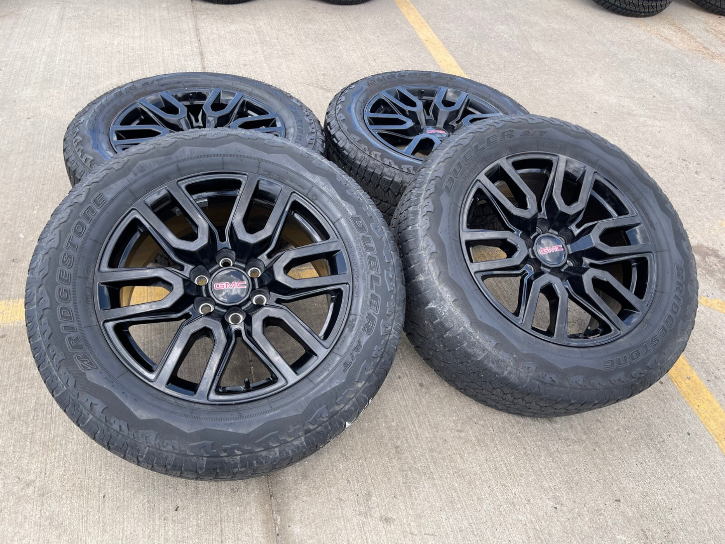 20" GMC Sierra Yukon Chevy OEM black 5914 5918 wheels rims 2023 2024 2025 2026