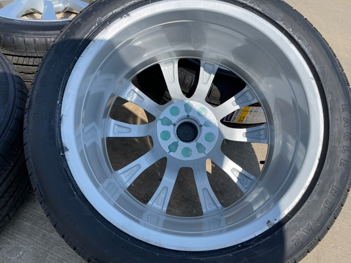 19" Cadillac XTS CT5 CT6 Platinum OEM 4729 wheels rims SET GOODYEAR