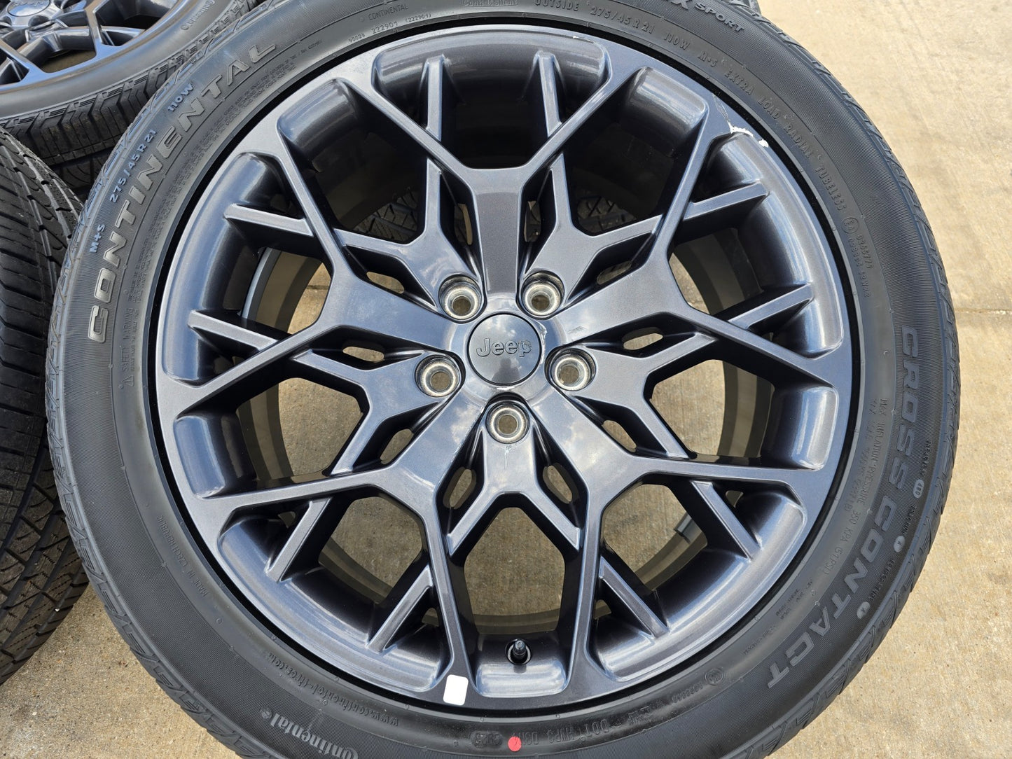 21" Jeep Grand Cherokee L OEM wheels rims 9291 Durango tires DISCOUNTED