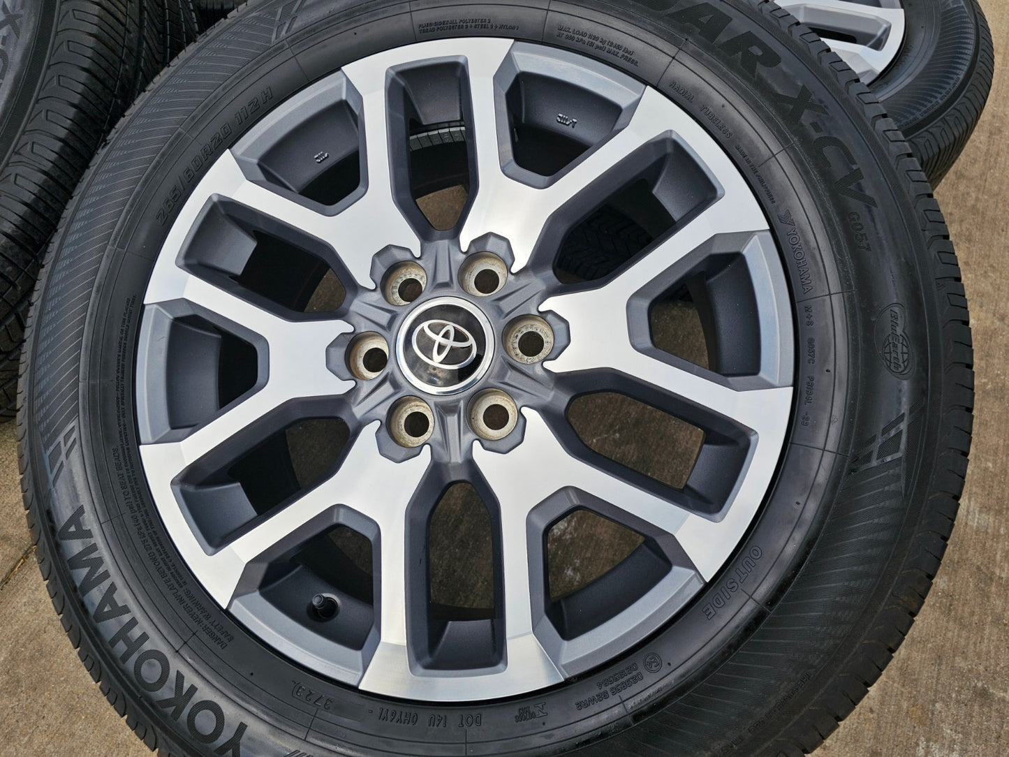 20" Toyota Tundra TSS TRD OEM wheels rims 75277 95359 Sequoia 2024 2025 2026