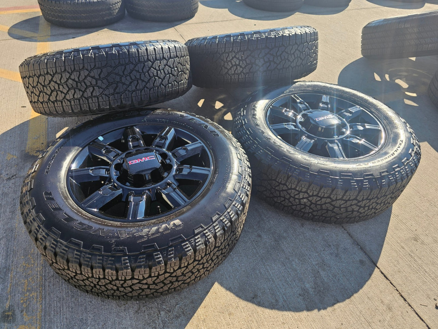 20" GMC Sierra DENALI 2500 3500 OEM 14137 5963 wheels rims Silverado 2026 NEW