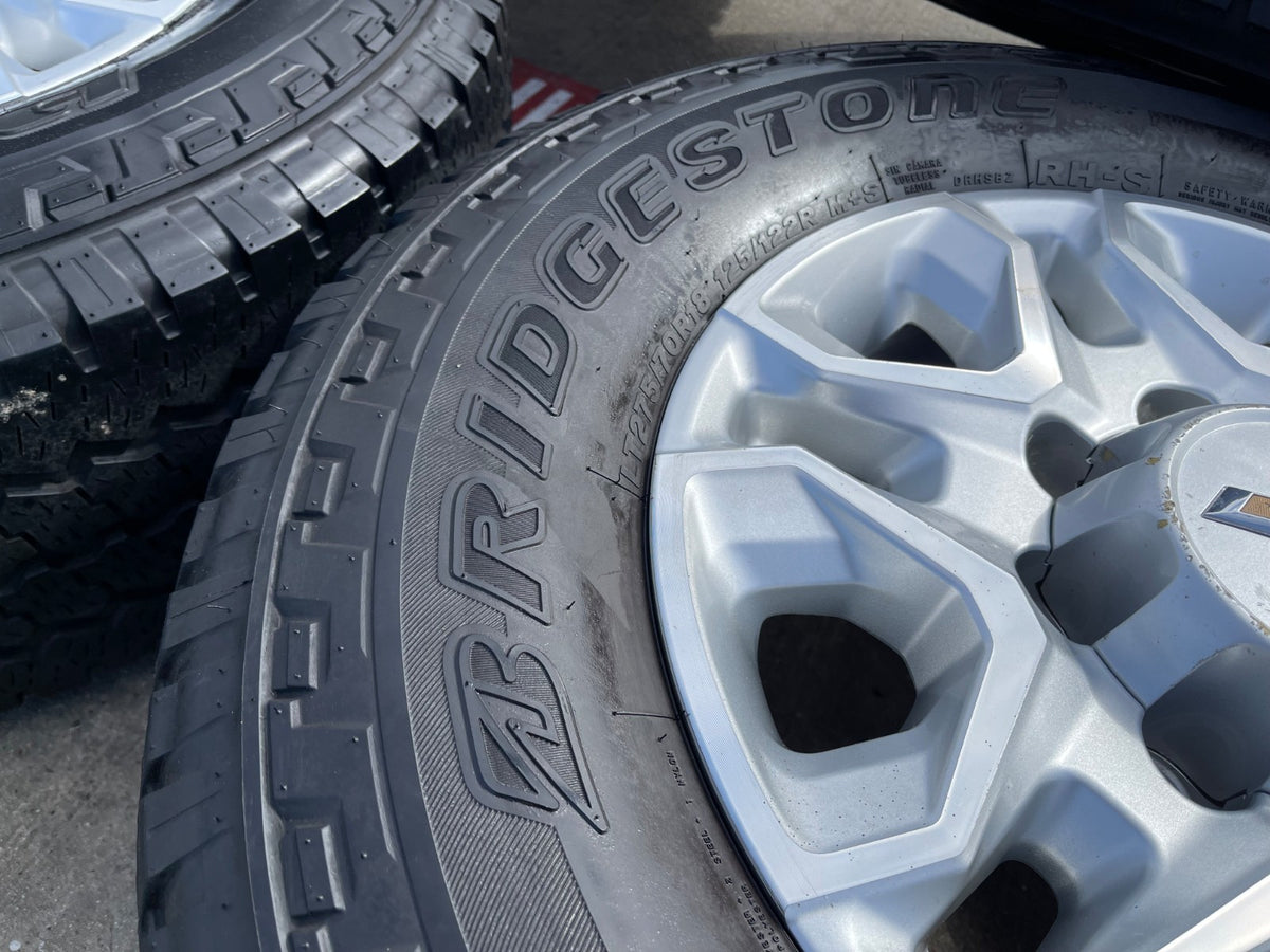 18" Chevy Silverado 2500 3500 OEM 5959 wheels rims BRIDGESTONE SET
