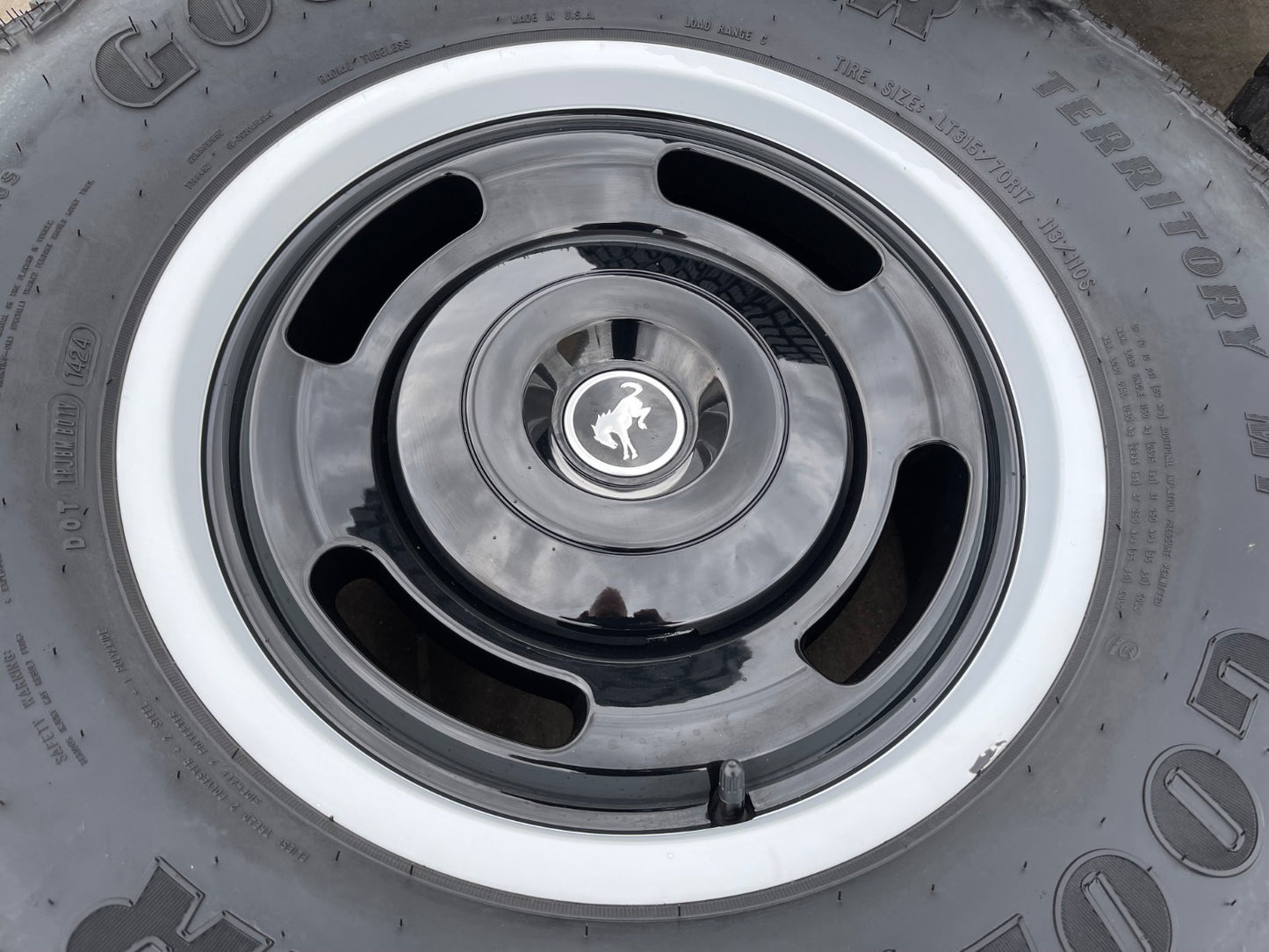 17" Ford Bronco HERITAGE Edition wheels rims white GOODYEAR 35" DISCOUNTED