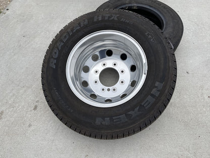 (1) 17" Dodge Ram 3500 Dually Laramie 8x200 REAR wheel rim 2702 OEM tire NEXEN