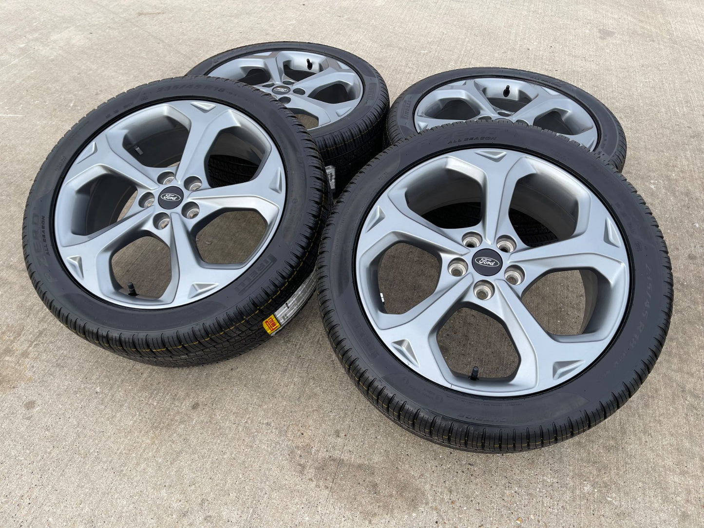 18" Ford Focus Fusion Escape Maverick Bronco Sport 10466 OEM rims wheels NEW